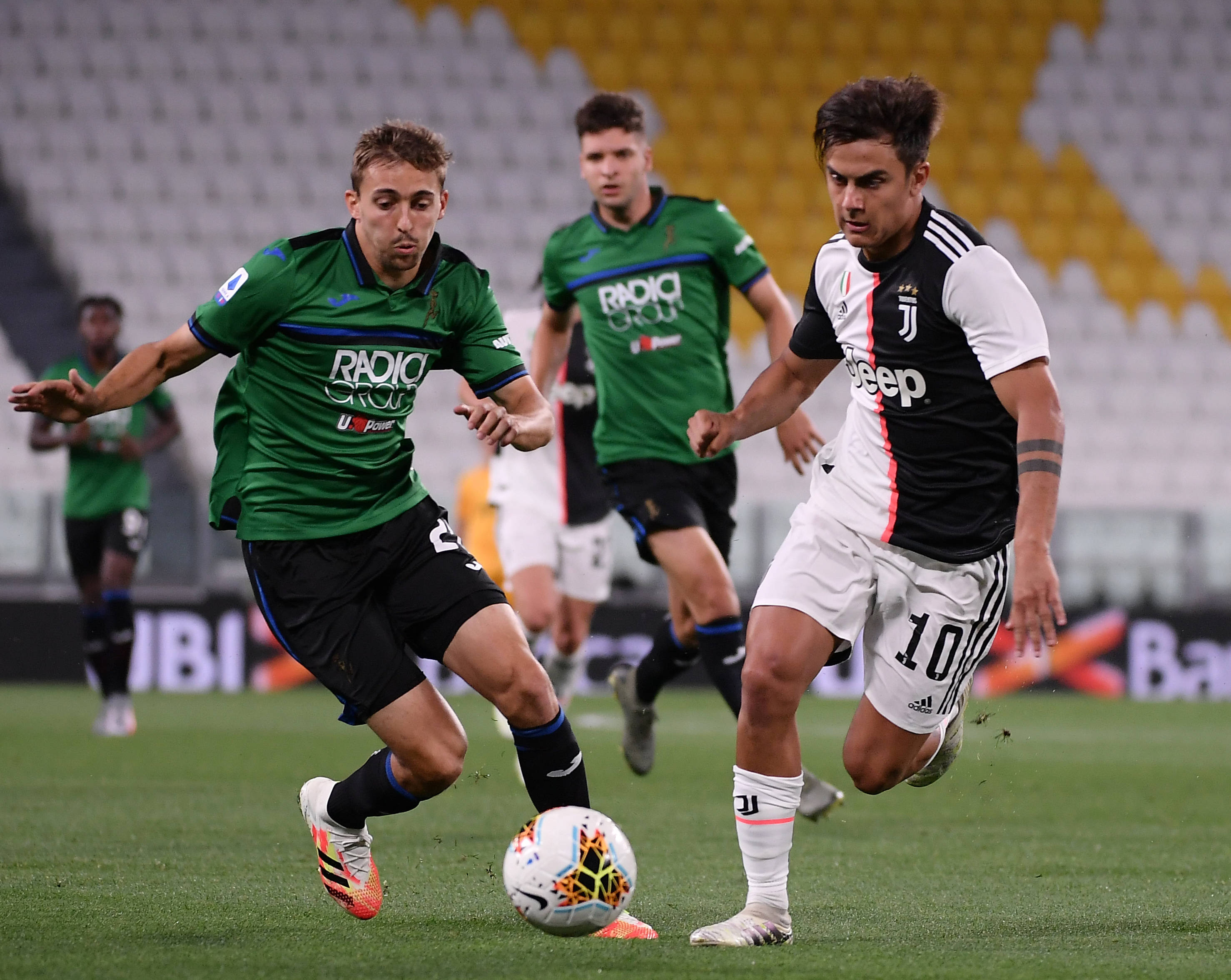 亚博体育APP-冲刺阶段荷甲焦点战，亚特兰大扳平良机，震撼外界，细节决定成败-亚博体育APP