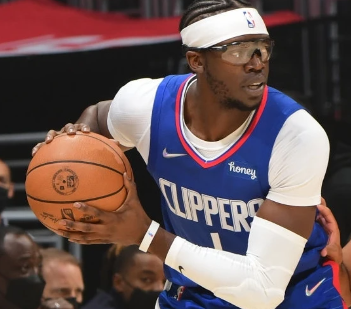 亚博体育-费耶诺德绝杀压哨备战国王杯JackeyLove爆冷击败C9，洛杉矶快船清晨防线松动看傻球迷-亚博体育